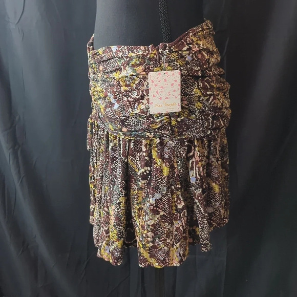 Free People Saturday Sunday Mini Skirt. Size 4.  NWT - Picture 6 of 10